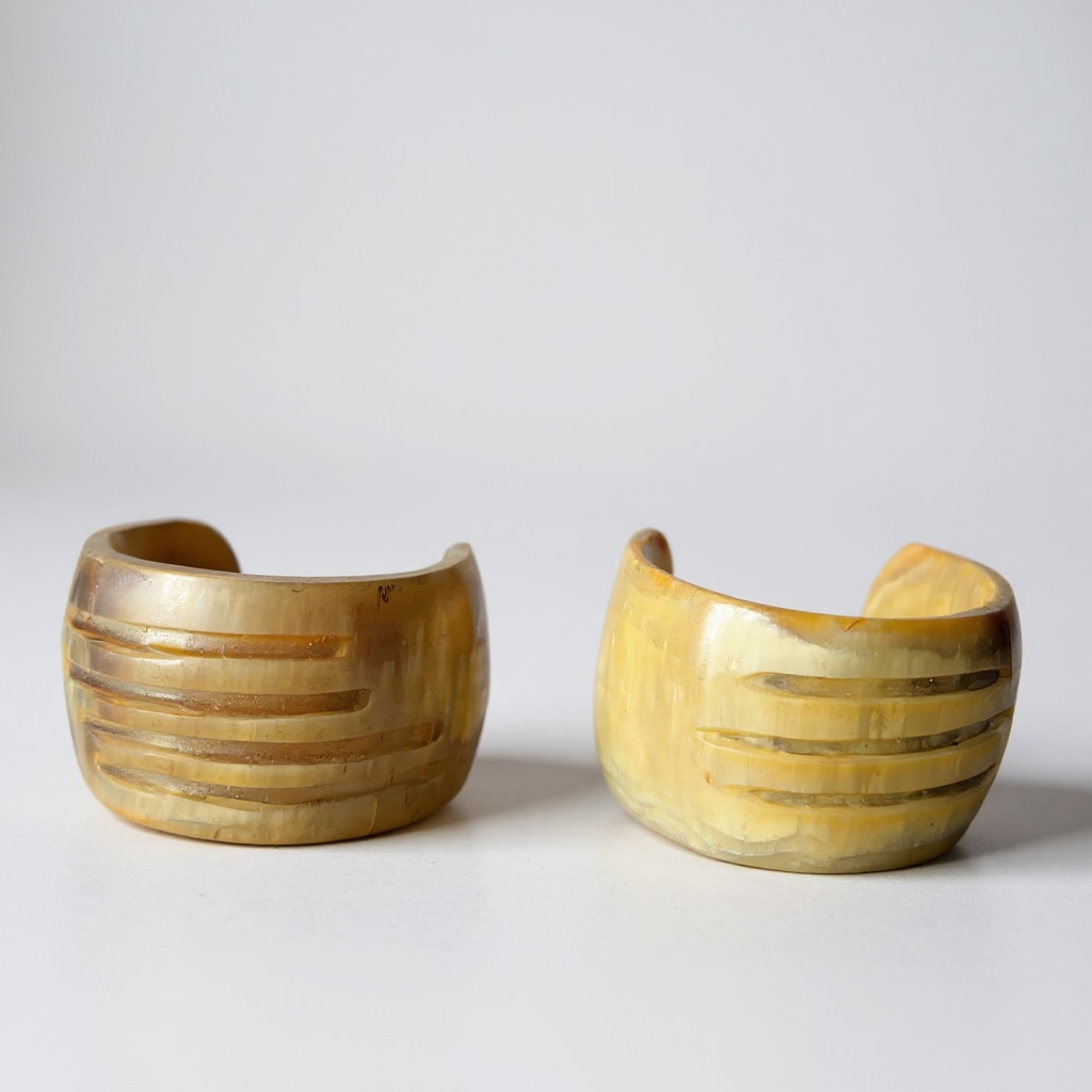 1 African Cow horn hand made bangled