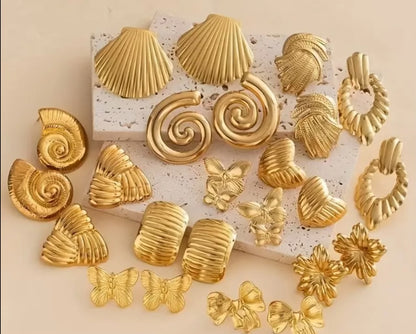 2pairs random gold stainless steel earings