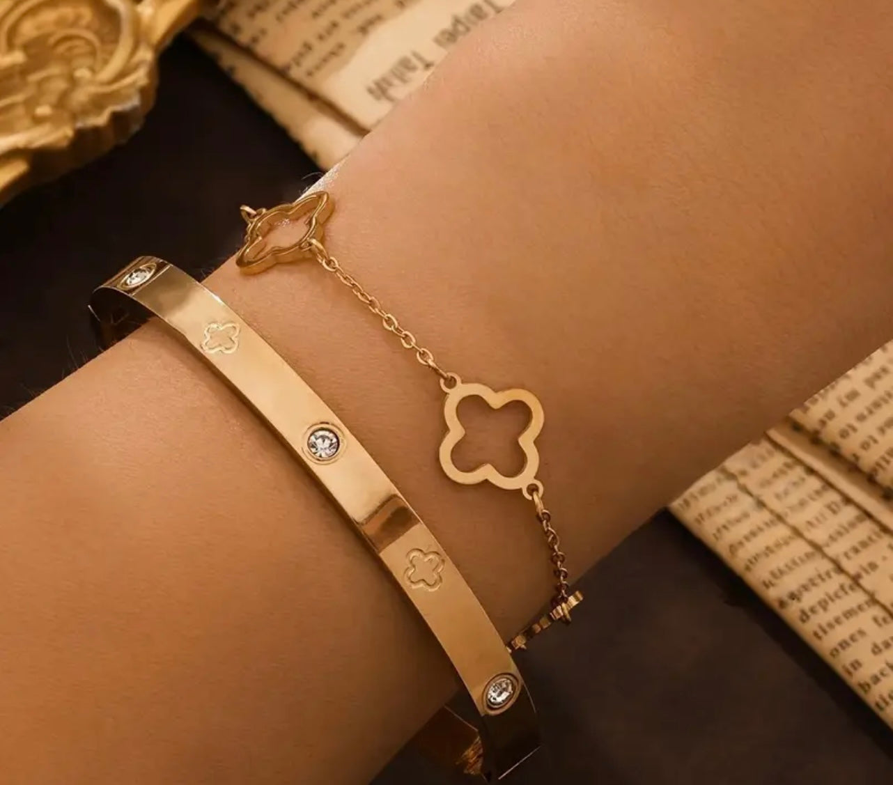 2 piece clover bracelet